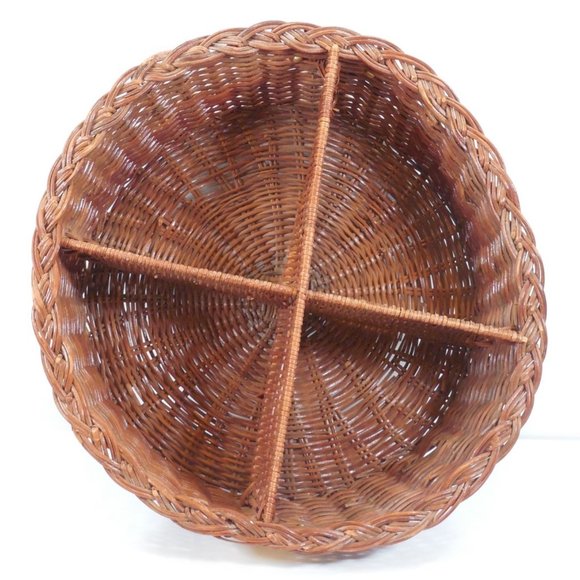 Knotts Berry Farm Wicker Basket Divider Round Multi-Use Organizer Rustic Vintage - Picture 3 of 5